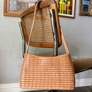 Vintage Fossil Woven Leather Shoulder Bag in Tan
